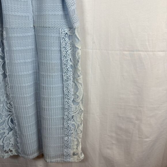 Gianni Bini Light Blue Lace Slip Dress Size 10 Preowned - Picture 8 of 8